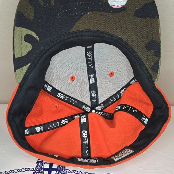 New Era NY Mets Bright Orange Cap with Camouflage Brim - Picture 8 of 10